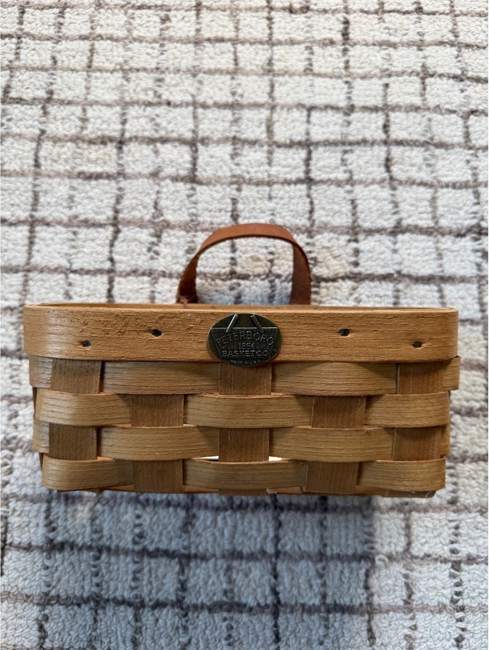 Vintage Peterboro Small Woven Cottage core grandma farmhouse basket w/ leather